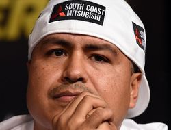 фото - Почему Ломаченко не будет драться с Гарсией — отвечает тренер