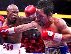 фото - Тренер Спенса: «Эррол бы сломал Пакьяо рёбра»