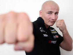 фото - Я быстрее Уайлдера на ногах, да ещё и левша — Шпилька