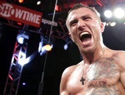 фото - Расселл: Ломаченко должен мне реванш