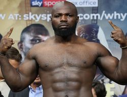 фото - Такам победил Мальдонадо, а «Еврейский молот» — Флореса