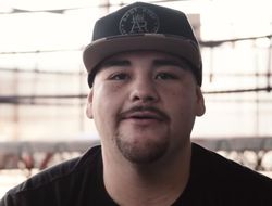 фото - Энди Руис радуется бою с Джошуа: Будем бить морды друг другу!