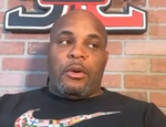 Кормье назвал лучшего тяжеловеса UFC и удивил — это не он, не Джонс и даже не Нганну