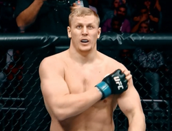 фото - Павлович уничтожил Блейдса