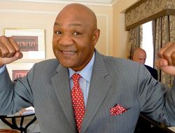 фото - Джордж Формен: Тайсон никогда не хотел боя со мной