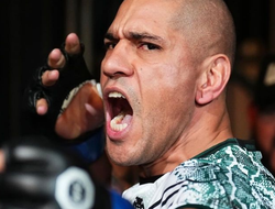 фото - Легендарный Оверим назвал чемпиона UFC, которого он считает «однодневкой»