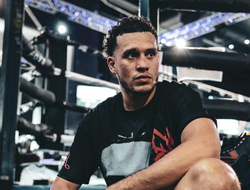 фото - Бенавидес и протеже Мейвезера собираются на шоу Канело-Мунгиа. Но есть нюанс