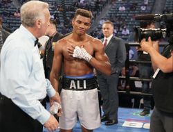 фото - «Али» побил Ромеро, вызывал Лопеса и Дэвиса: видео