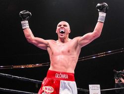 фото - Гловацки победил Власова, завоевал «временный» титул, вышел на Бриедиса