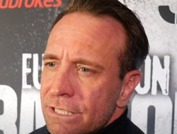 фото - «Он сломал почти каждую кость в его теле». У Бриедиса обещают Опетае сюрпризы