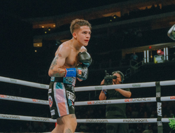 фото - Есть дата мегафайта Эстрада-Родригес. Крутой бой на разогреве