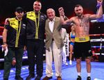 Лопес-старший о победе Ломаченко: «Невероятно! Просто незабываемо!»