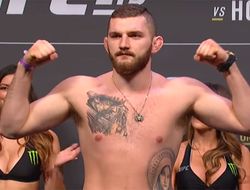 фото - Шамиль Гамзатов проиграл польскому «Лорду» на UFC 267