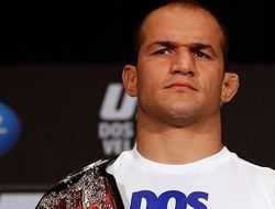 фото - Экс-чемпион UFC идёт в бокс. Нацелился на Фьюри, Джошуа и Уайлдера