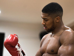 фото - Обращение Хабиба, пополнение у Шлеменко, призыв Канело и Макконахи — соцсети 