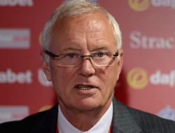 фото - Основатель компании Matchroom Барри Херн перенёс сердечный приступ