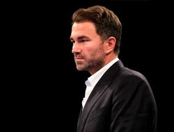 фото - Усик поймал Фьюри на блефе, бой может не состояться? Мнение Хирна