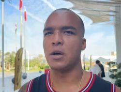 фото - «Если бы Усик отдал титул раньше…» Уордли расстраивает решение Александра 