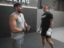 фото - Фьюри потренировался с Аспиналлом и предложил реванш Полу. Но не в боксе