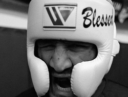 фото - Бой Макса Холлоуэя и Арнольда Аллена возглавит кард турнира UFC в апреле