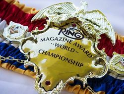 фото - На кону поединка между Усиком и Гассиевым будет титул журнала The Ring