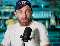 фото - «Он использует это». Волкановски ставит на нокаут в бою Перейра – Анкалаев