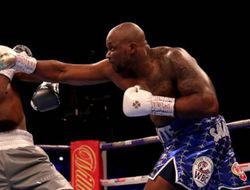 фото - Уайт и Чисора проведут третий бой, на этот раз в ММА? Промоутер не исключает