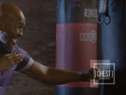 фото - Что нужно делать Головкину и Альваресу: анализирует Хопкинс — видео