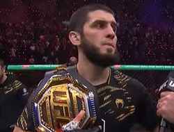 фото - «Выходите в клетку!» Слова Махачева после боя с Карнейро