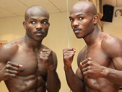 фото - Поединок Тимоти Брэдли и Девона Александера под угрозой срыва