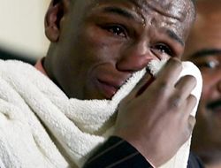 фото - Шок: бой Мэйуэзера и Пакьяо сорван из-за допинга