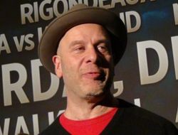 фото - Кнут и пряник — Херн одновременно и критикует Дибеллу, и предлагает ему работу