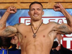 фото - Александр Усик о поединке с Джошуа: Чем больше шкаф, тем громче он падает