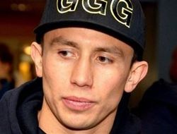 фото - СМИ: Головкин не будет драться с Сондерсом — готовится к Альваресу