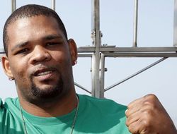 фото - Жертва «Витязя» Майк Перес больше не супертяж: вернётся в июне