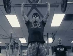 фото - Двалишвили показал как побить Нурмагомедова — Батиста