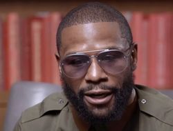 фото - Мейвезер ответил ютуберу: «Радуйся тому, что получил!»