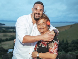 фото - Дэвис и Кроуфорд жалят друг друга, лучшие бои 2019 года от Top Rank, Кэмпбелл обещает чемпионство в 2020 году — соцсети 