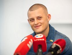 фото - Станёнис уверен, что Вёрджилу Ортису будет с ним очень непросто