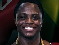 фото - Айзек Догбо назвал своего любимого боксёра среди современников: это украинец