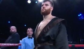 Супертяжёлый Фишер нокаутировал Балажа в слагфесте: видео