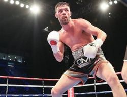 фото - Небитые Бюнн и Маккрори разыграли звание чемпиона, на разогреве выступил кусака