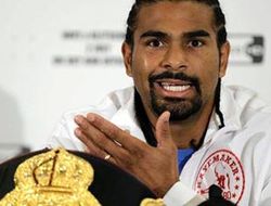 фото - Дэвид Хэй: «Бои с братьями Кличко должны состояться до 13 октября»