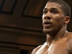 фото - Джошуа нокаутировал Уайта