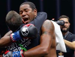 фото - Юниэр Дортикос — чемпион мира по версии IBF, Эндрю Табити нокаутирован!