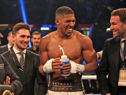 фото - Энтони Джошуа проведёт в Африке свой «Грохот в джунглях» — менеджер