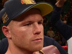 фото - Как Сауль Альварес отреагировал на победу над Ковалёвым — цитаты в ринге