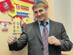 фото - Чемпион Bellator Виталий Минаков завершит карьеру ради политики?