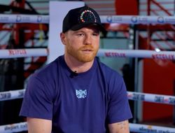 фото - Канело о поединке с Кроуфордом: «Всем неудобно против такого стиля»