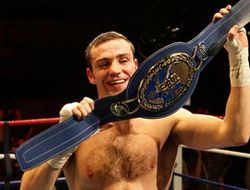 фото - (Видео) Мэттью Маклин с трудом остался чемпионом Европы